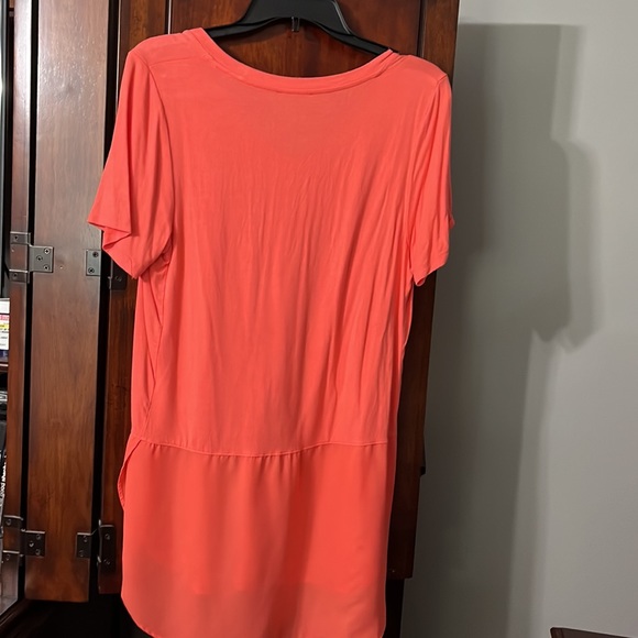 Free with purchase - Picture 2 of 2